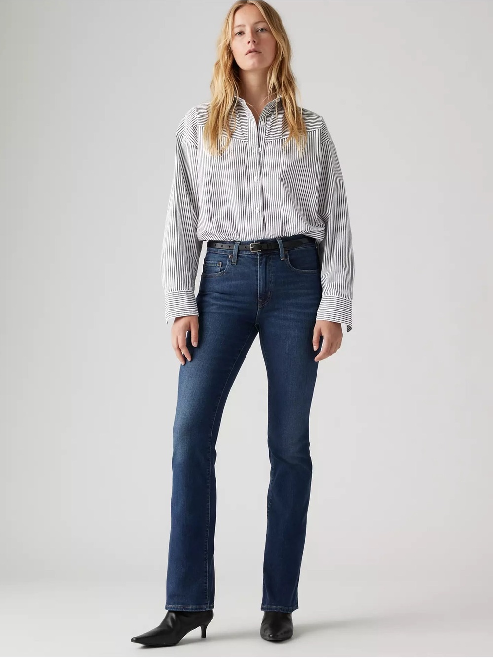 Levi's 725 High Rise Bootcut Women's Jeans